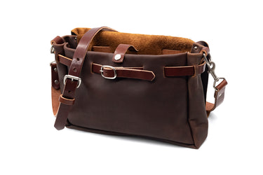 ColsenKeane No. 4320 Mailbag | Supple Full Grain Leather | Minimalist Messenger Bag