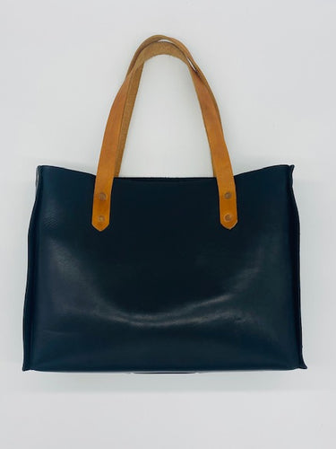 Seasoned No. 1111 - Tote Bag in Deep Black with Natural Tan Handles