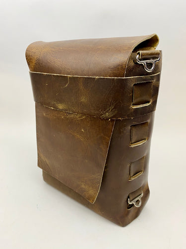 Seasoned No. 810 - The Classic Satchel in Copper Crazy Horse with Front Insert