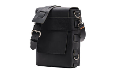 ColsenKeane No. 820 Classic Leather Bag | 8/9oz Full Grain | Single-Piece Construction