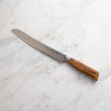 Elite Scalloped Bread Knife
