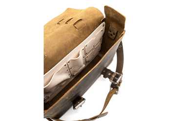 Seasoned No. 4313 - Minimalist Standard Leather Satchel in Crazy Horse with Removable Leather Divider