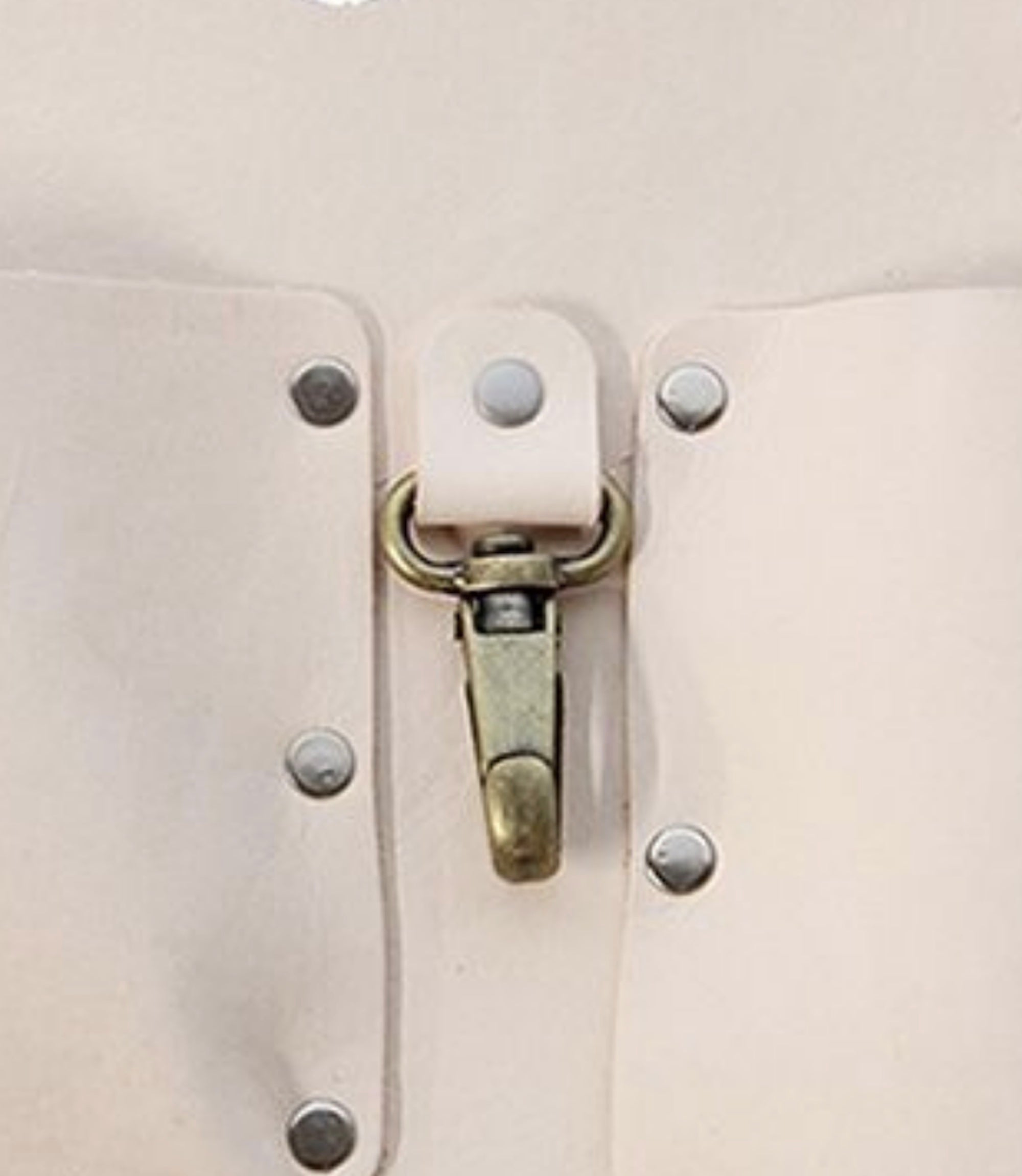 Would you like to add a Key Fob to your Divider? – ColsenKeane Leather, LLC