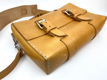 Seasoned No. 4313 - Minimalist Standard Satchel in Natural Tan